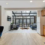Luxury Villa In The Heart Of Manhattan