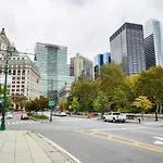 Fidi Studio W Gym Doorman Nr Freedom Tower Nyc-1092
