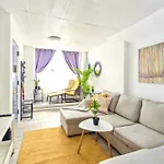 2 Bd Hidden Oasis In Lower Manhattan