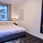 Private Penthouse W Roof Oasis