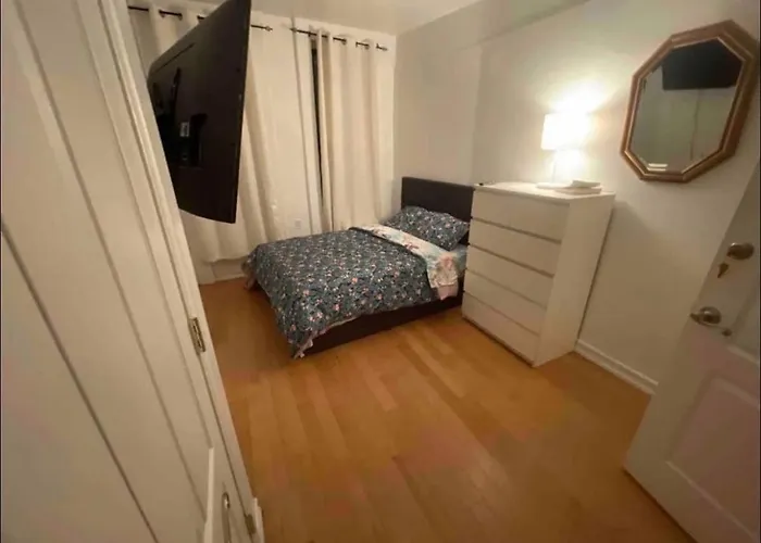 Master Room In Prime Bushwick.