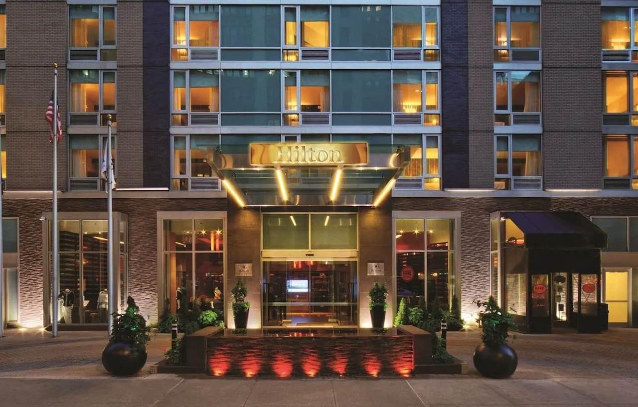 Hilton Fashion District 4*