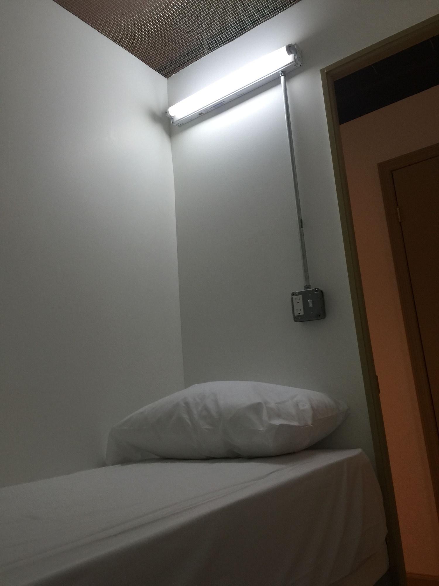 Bowery Grand Hostel