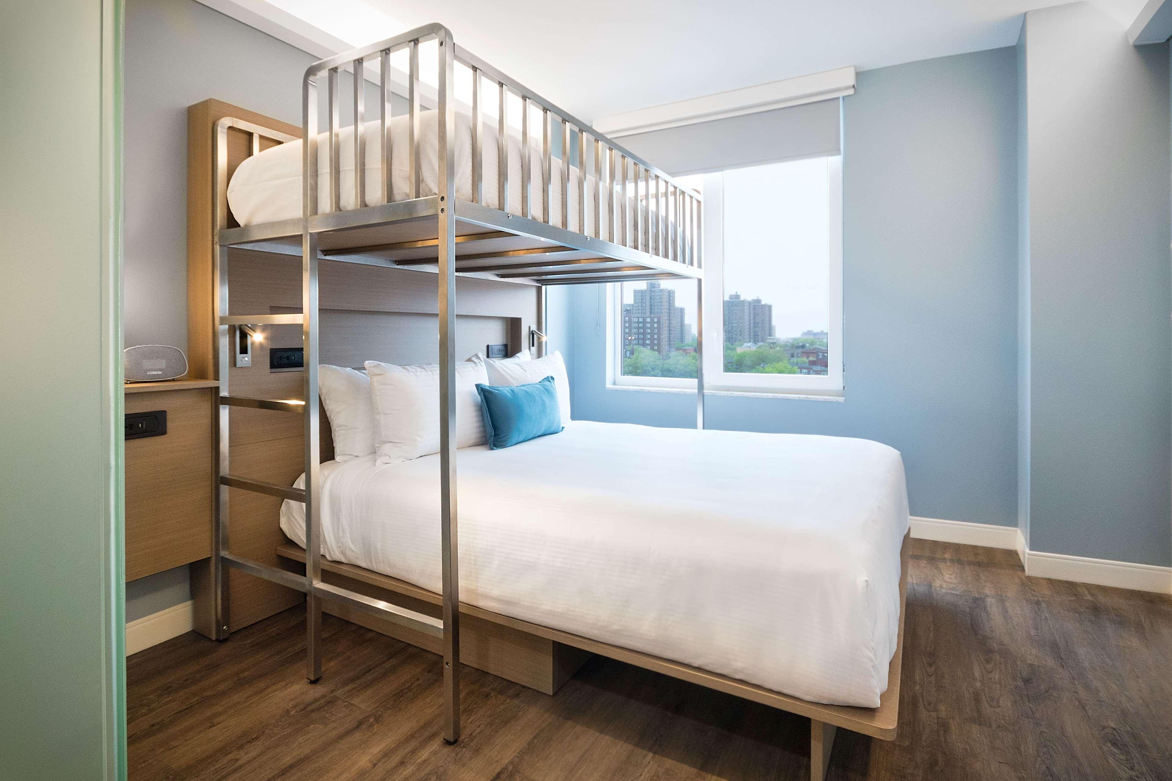 Wingate By Wyndham Bronx Haven Park 3*