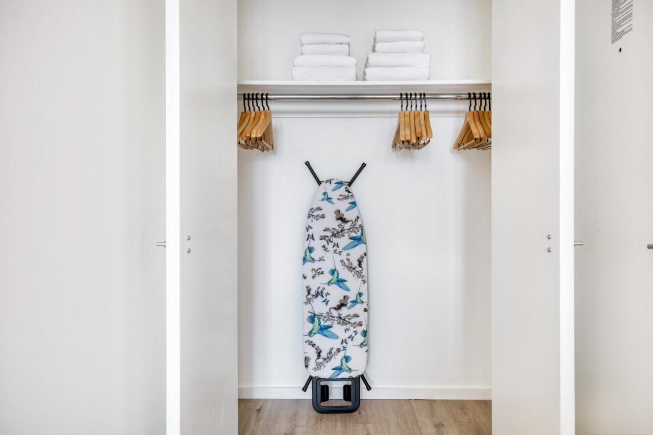 Clinton Hill 2br W Gym Pool Wd Nr Barclays Nyc-1025 *