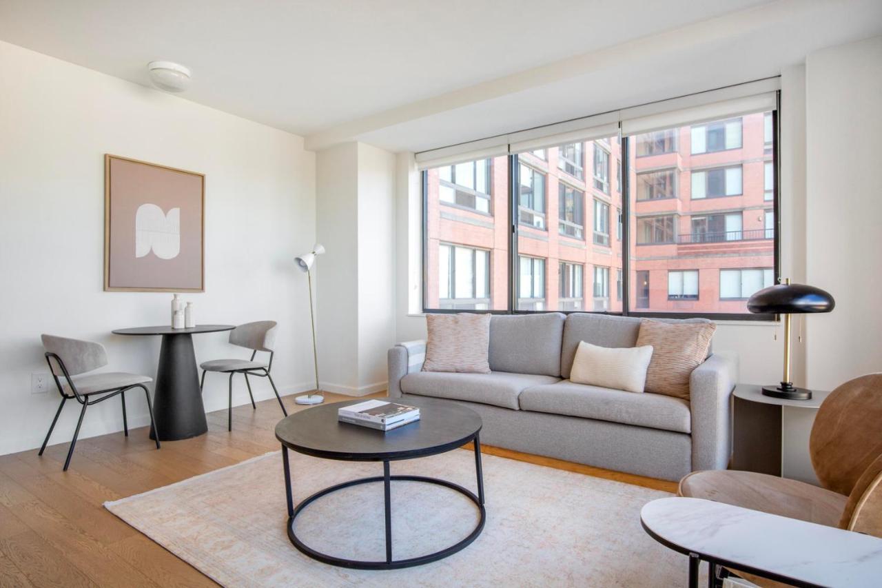 Apartment Upper West Side 2br W Gym Nr Park Nyc-1147 *
