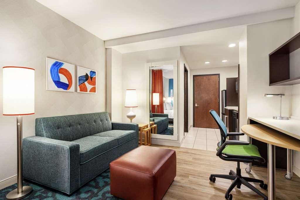 Home2 Long Island City/manhattan View Hotel New York