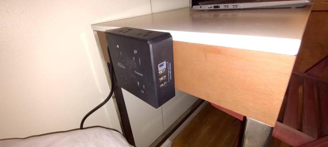 Central And Affordable Williamsburg Private Bedroom Close To Subway Homestay