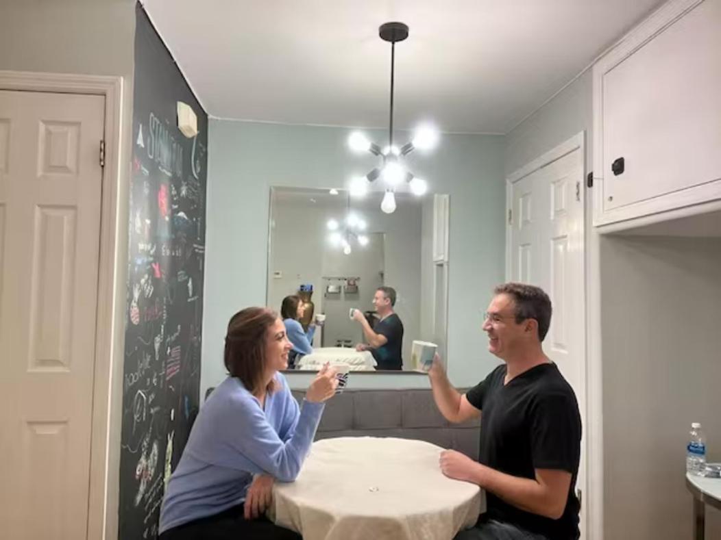 Central And Affordable Williamsburg Private Bedroom Close To Subway Homestay New York