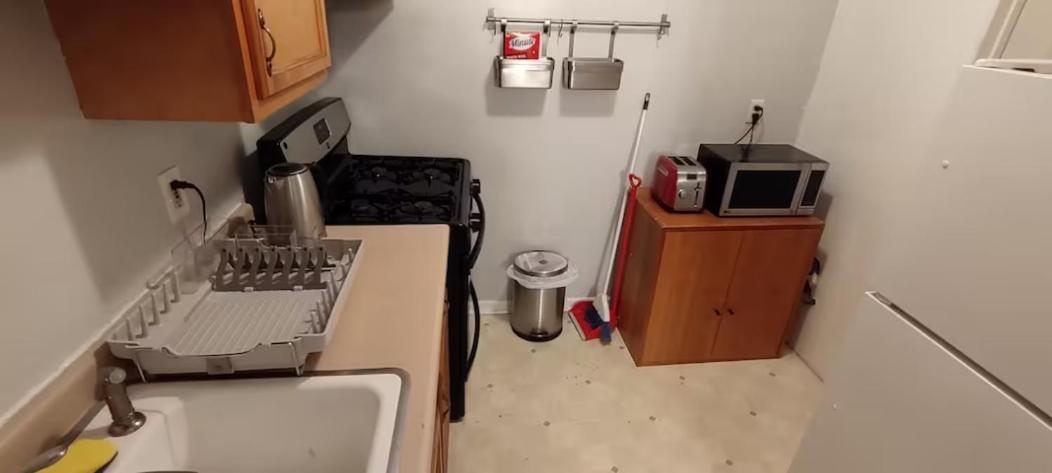 Central And Affordable Williamsburg Private Bedroom Close To Subway New York