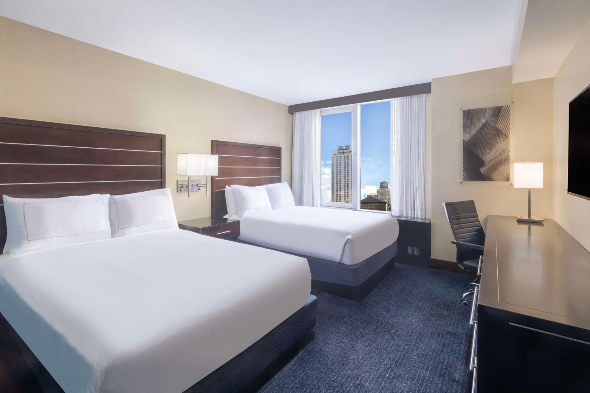 Hilton Fashion District Hotel