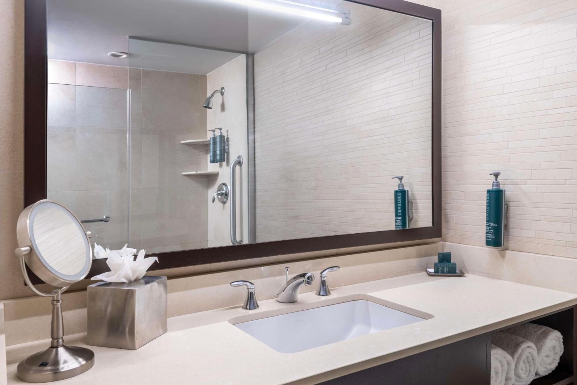Hilton Fashion District 4* New York