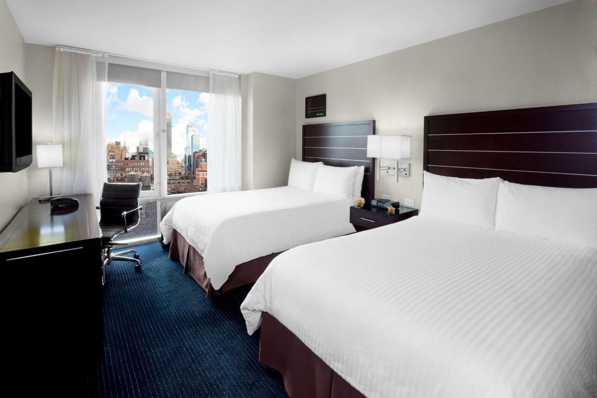 Hilton Fashion District Hotel
