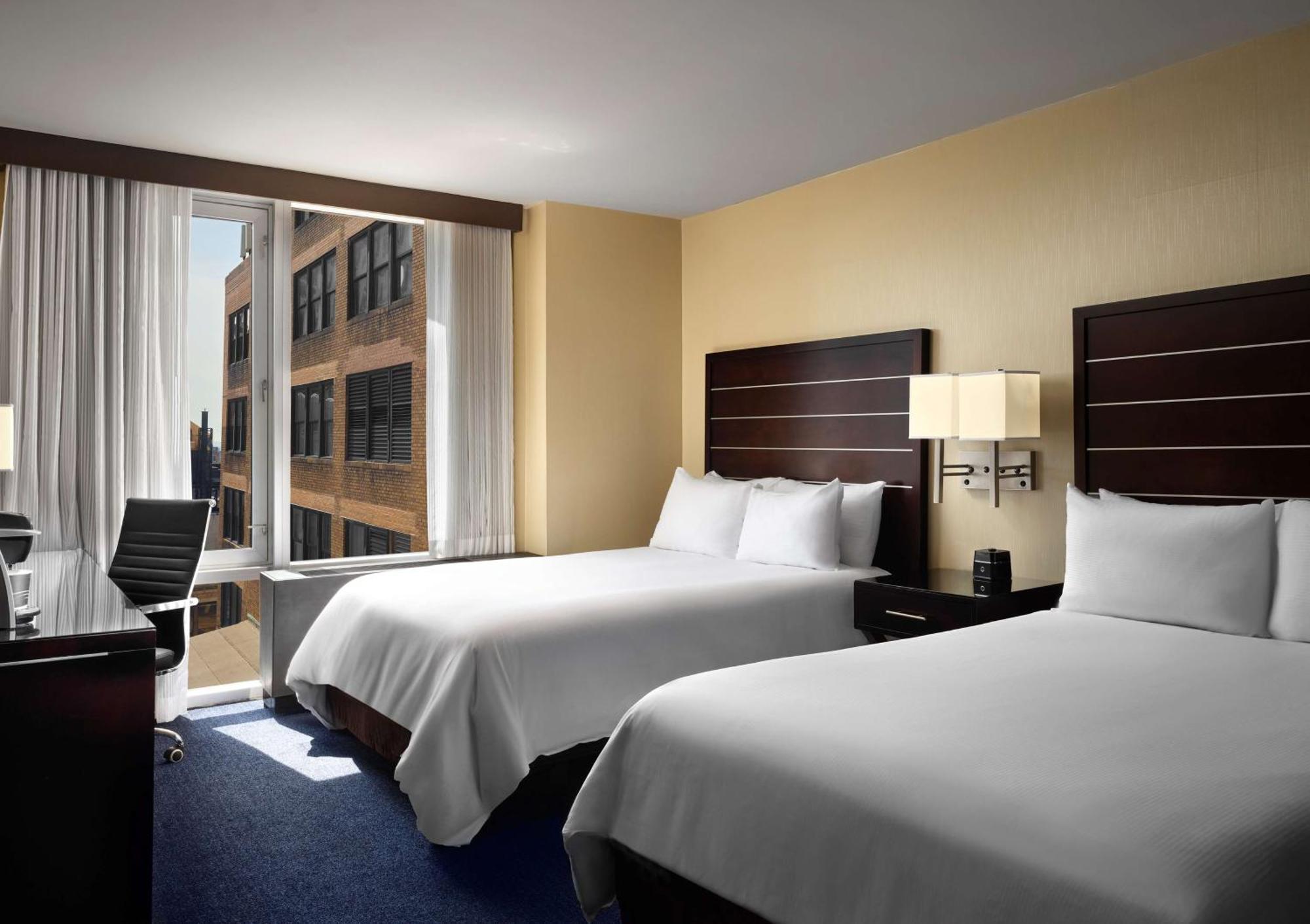 Hilton Fashion District