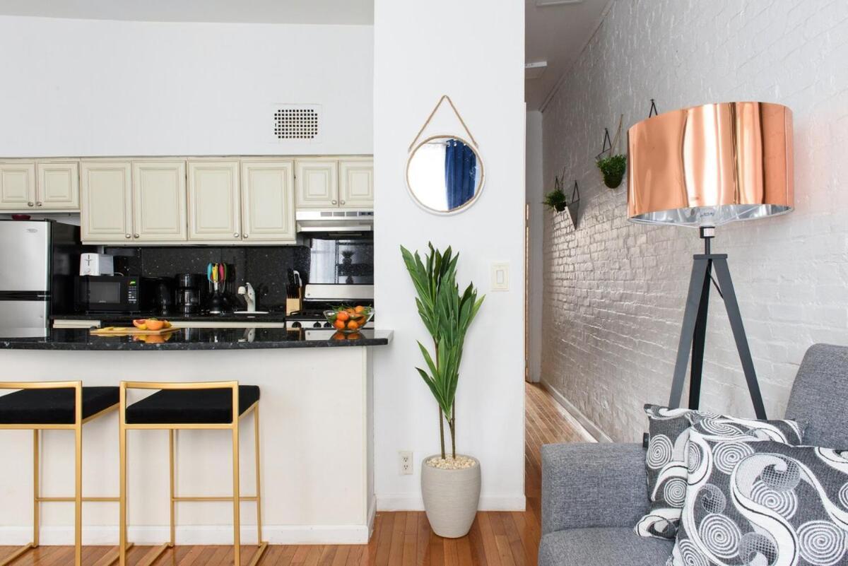 26-2b Gramercy Large 1br Wd In Unit Courtyard Apartment