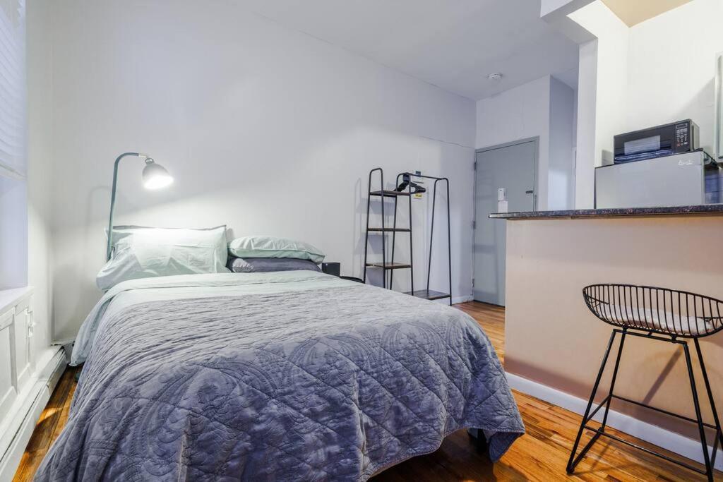 Apartment Park Side Living, Get Cozy