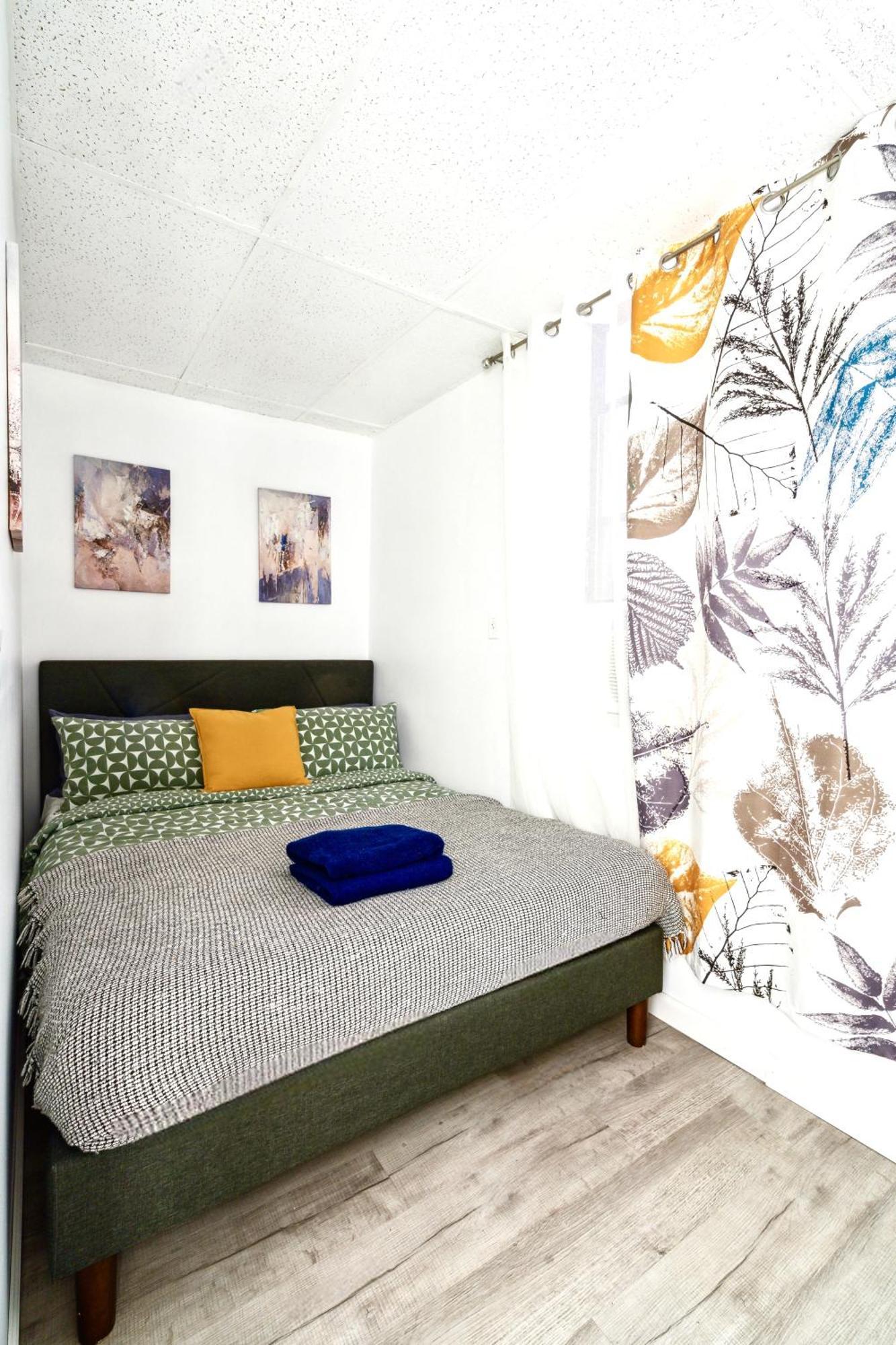 2 Bd Hidden Oasis In Lower Manhattan *