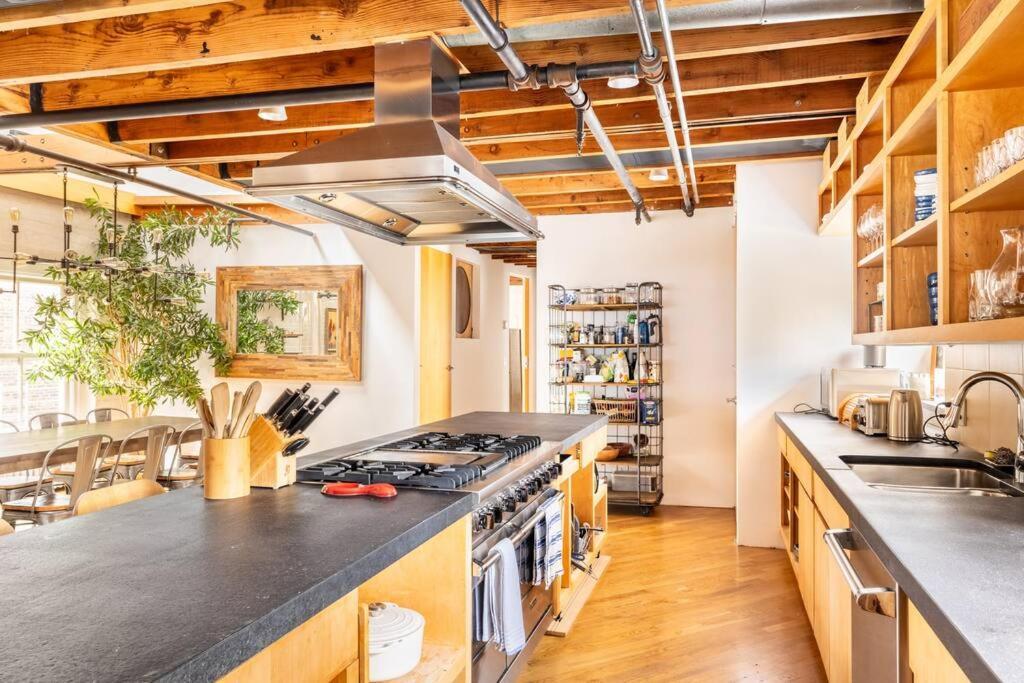 The Chelsea Penthouse In Apartment