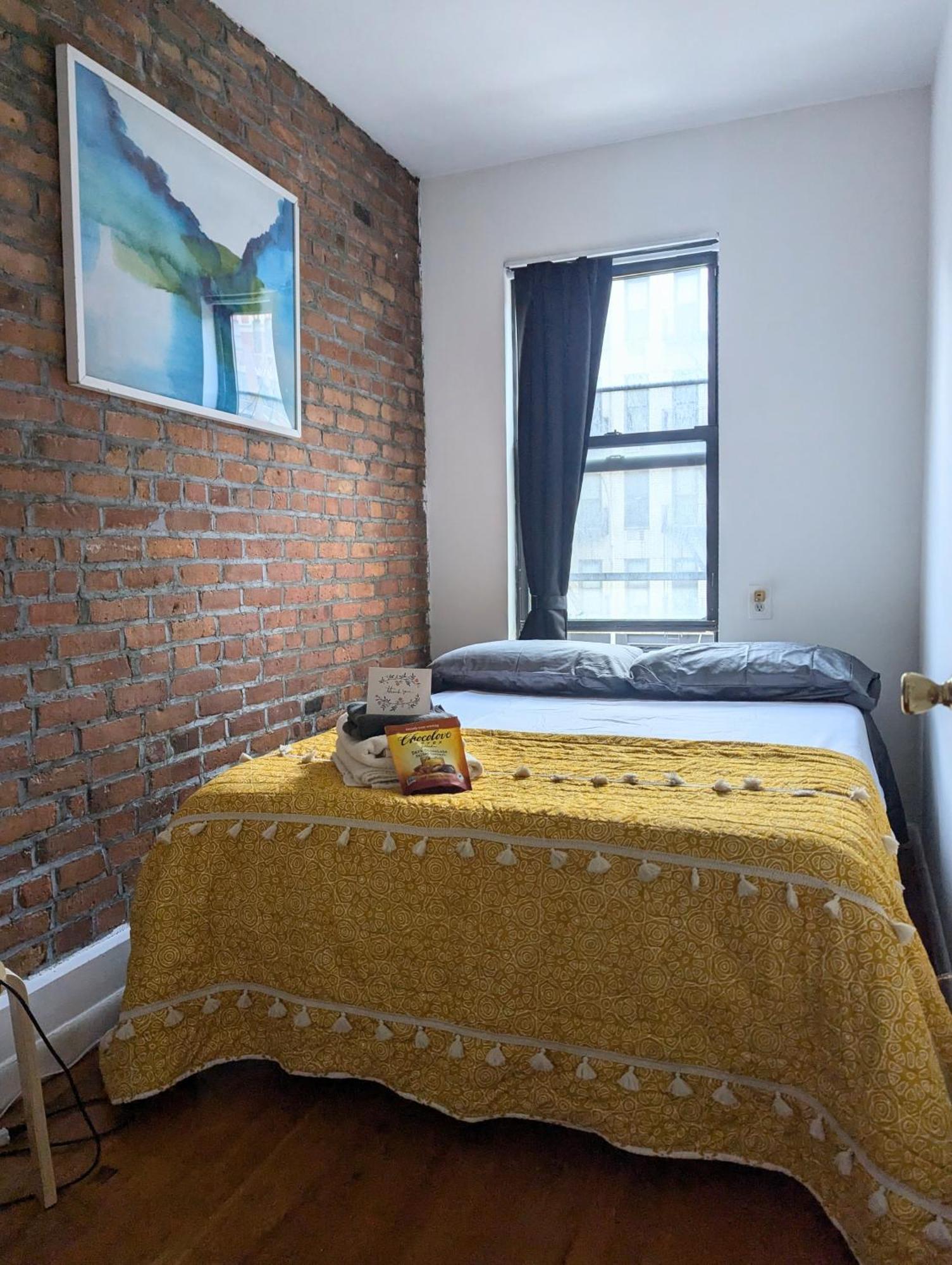 Chic One Bedroom Retreat In Downtown Manhattan Apartment *