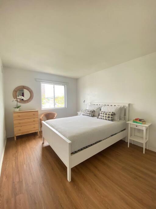 Private Br,ba,kit, Lr 9 Mins To * New York
