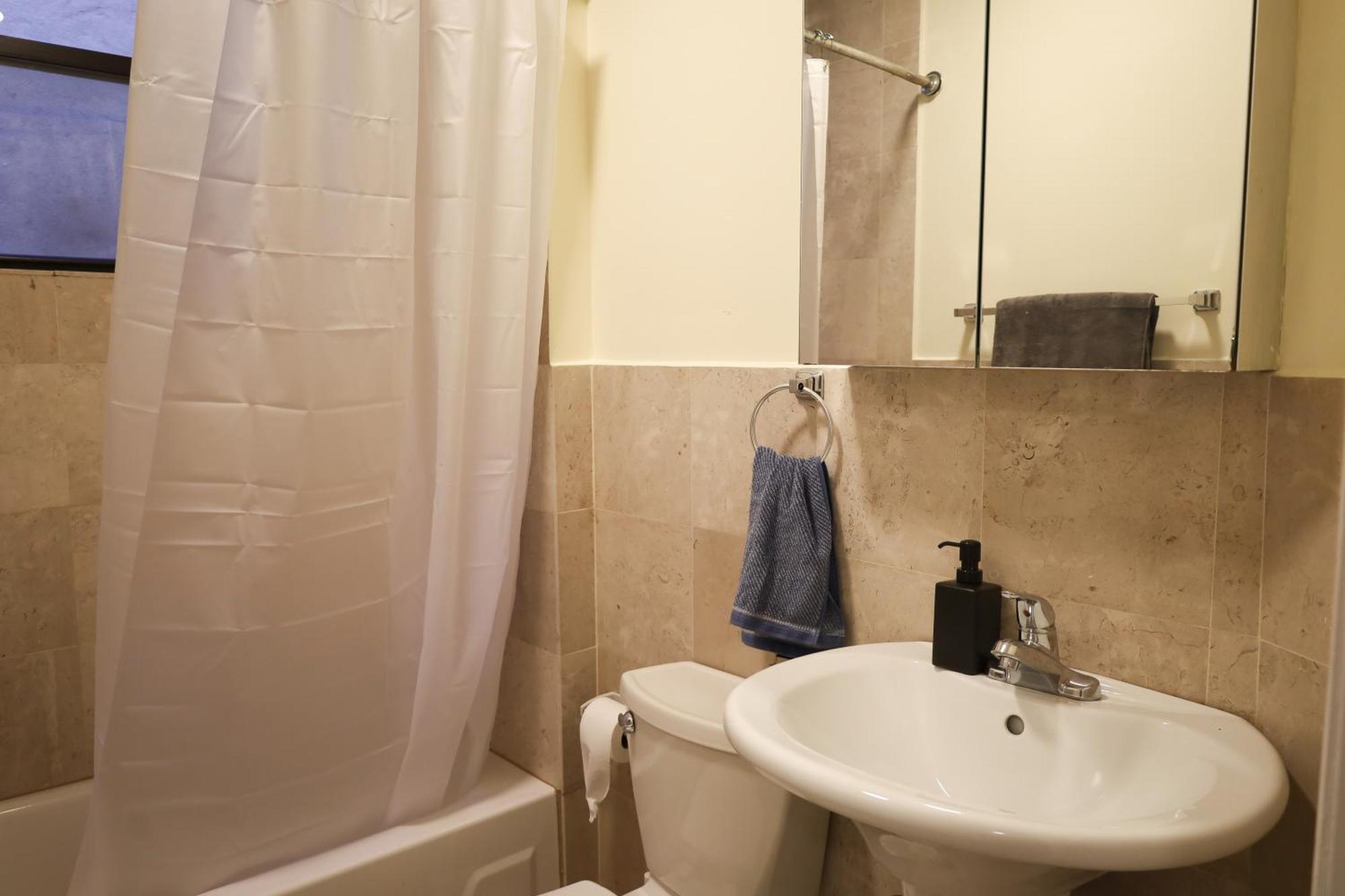 Apartment Family Friendly 4br 2ba In Prime Nyc Location