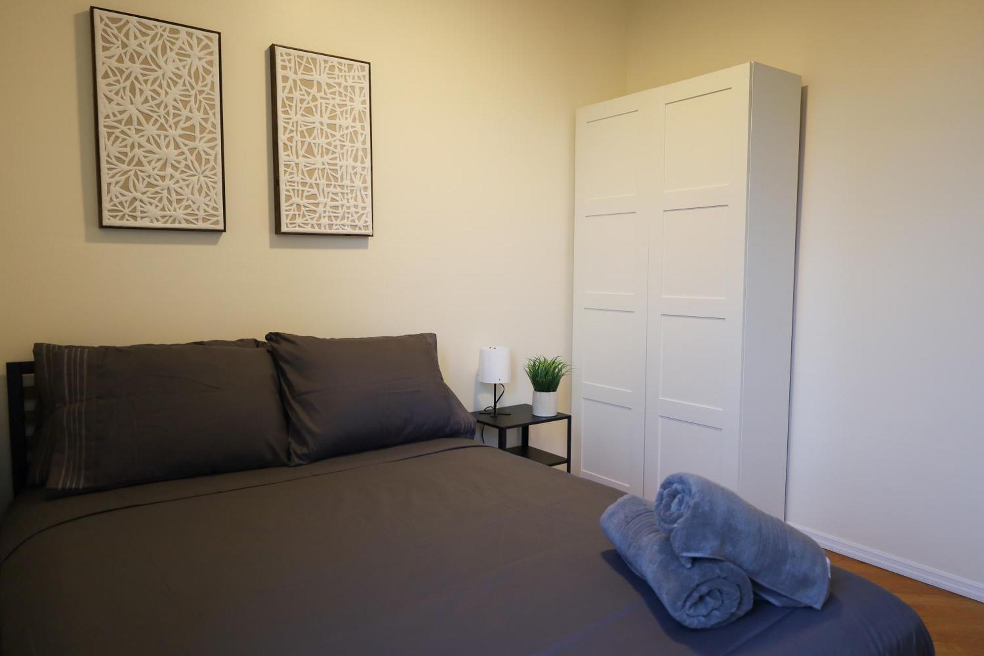Family Friendly 4br 2ba In Prime Nyc Location *