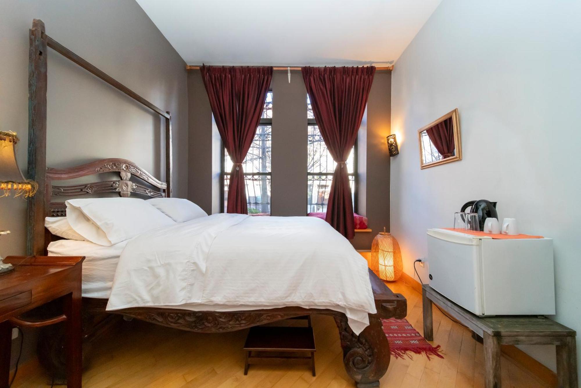 Homestay 2 Bedrooms With A Private Bathroom In Lovely