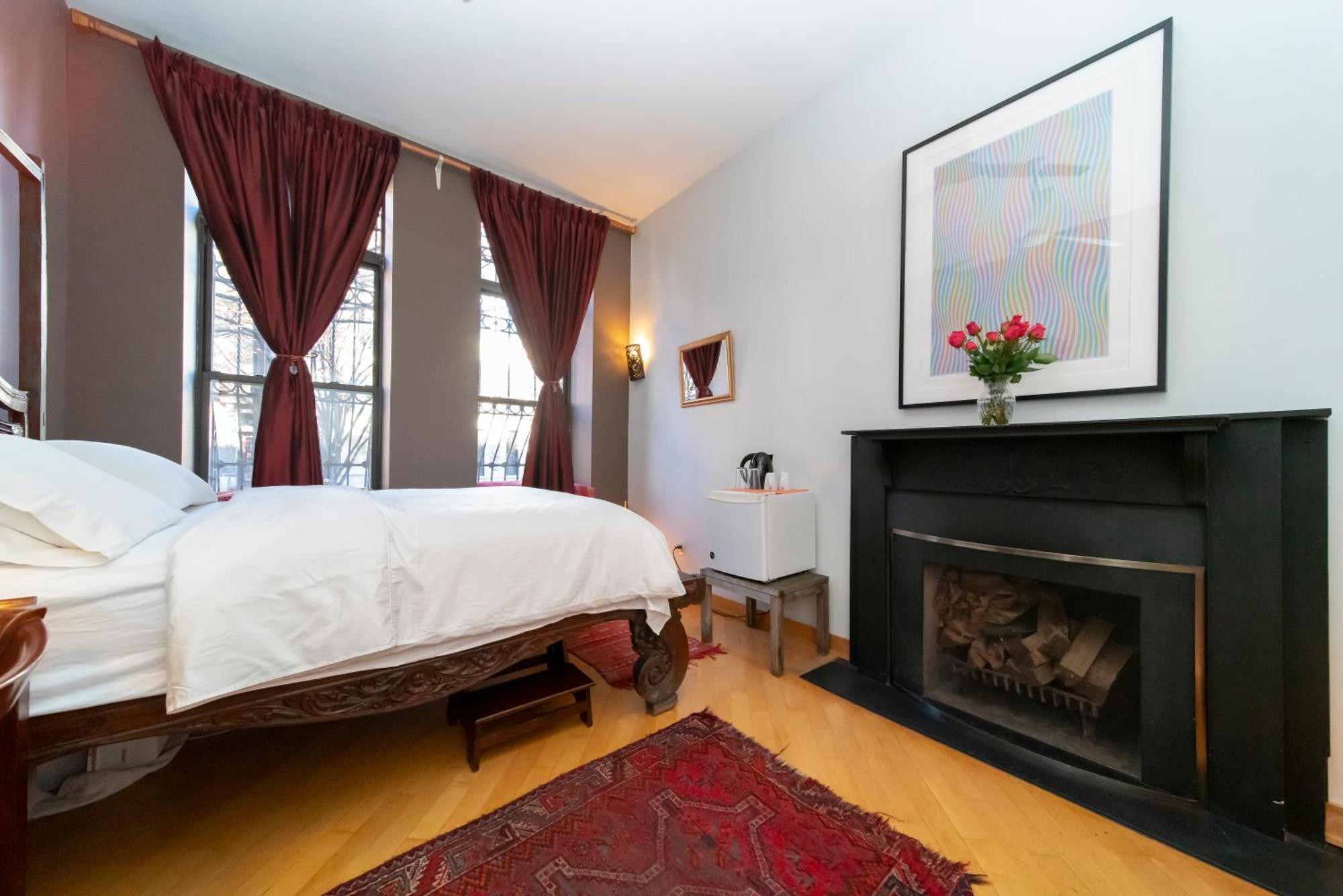 Homestay 2 Bedrooms With A Private Bathroom In Lovely