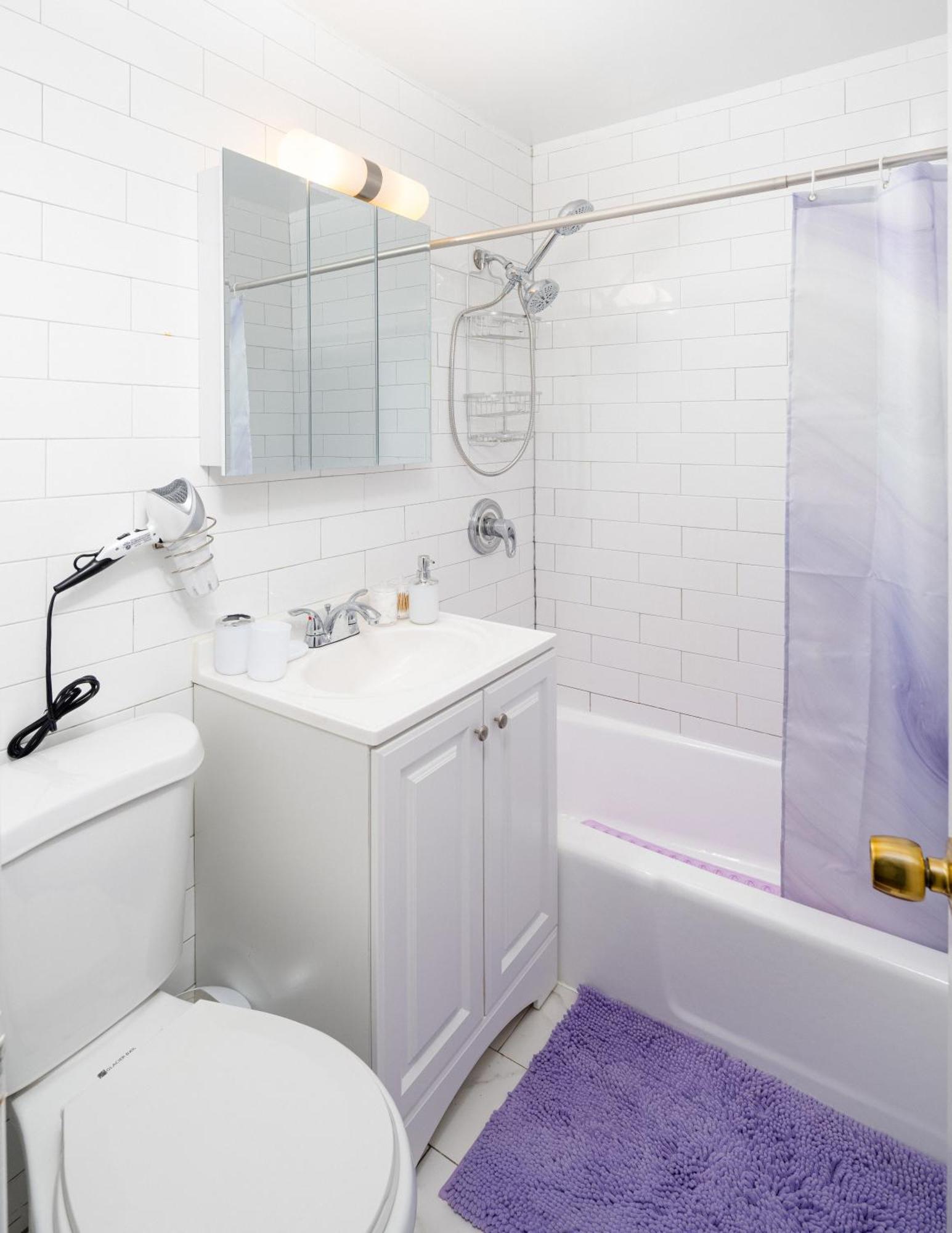 Charming 3bd In Manhattan Apartment *