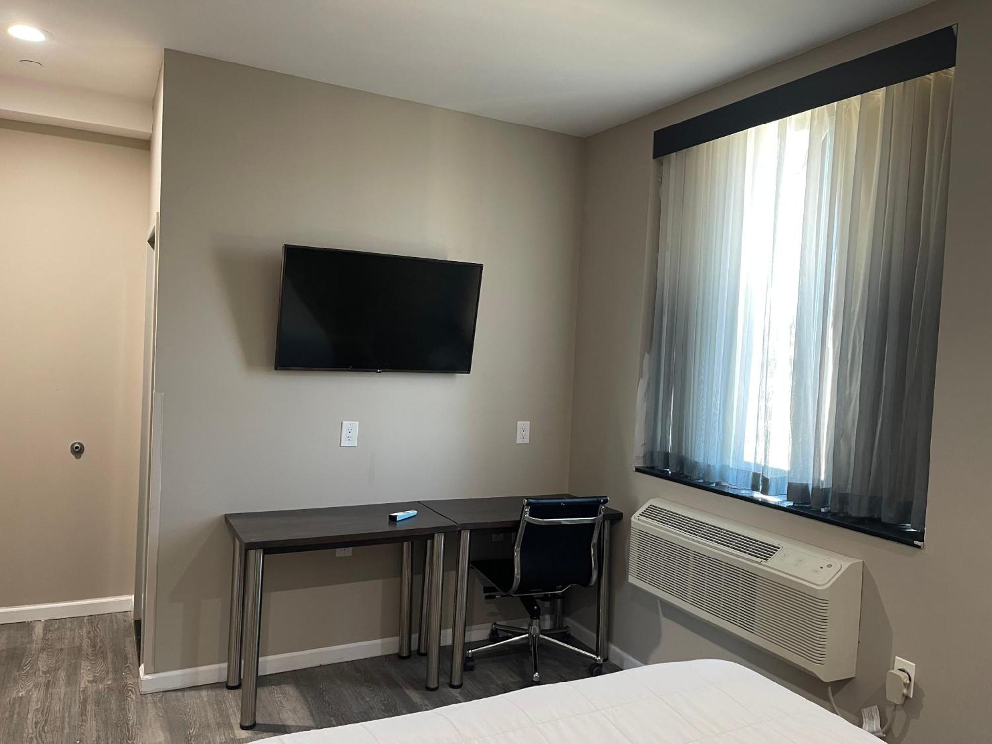 Voyage Hotel New York
