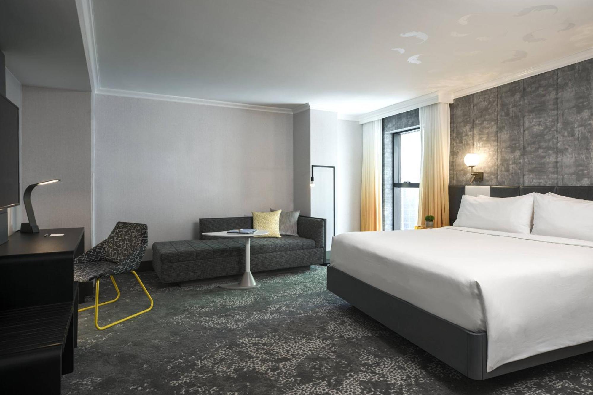 Hotel Renaissance Times Square By Marriott New York