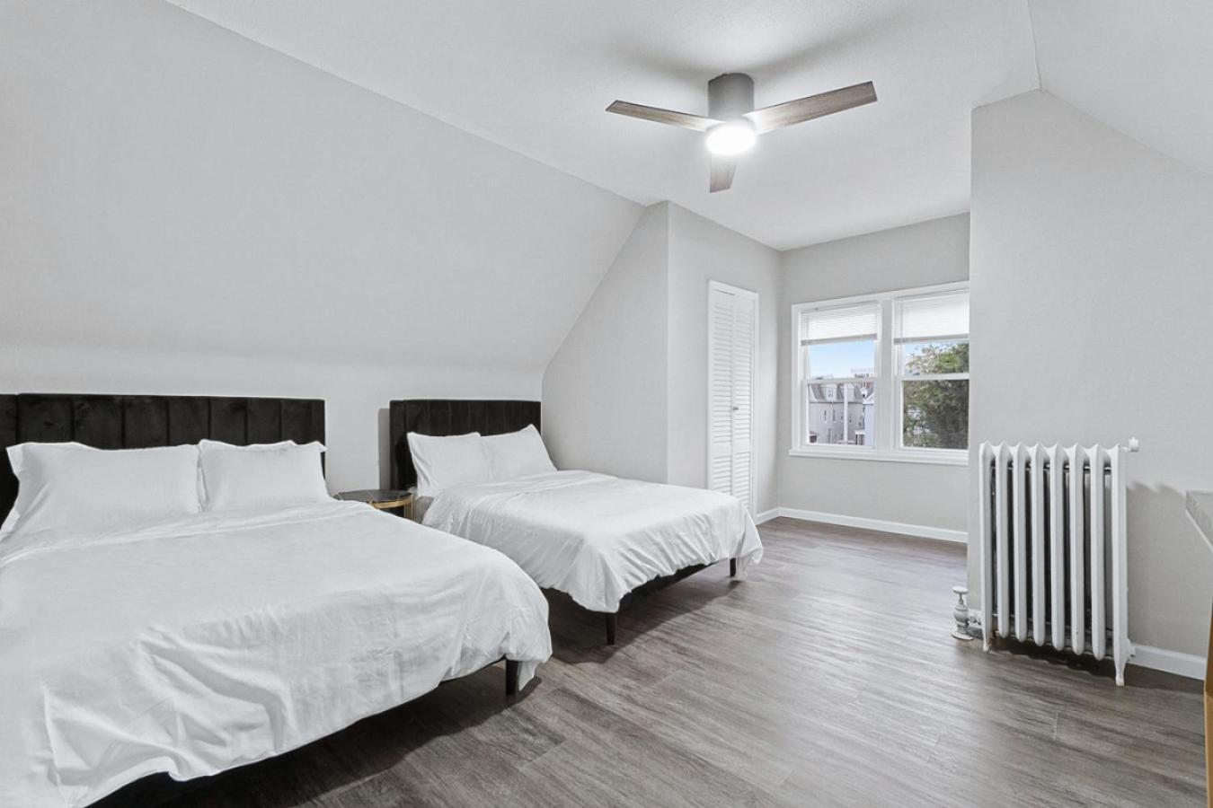 Urban Duplex Nwr Nyc Games Holiday home
