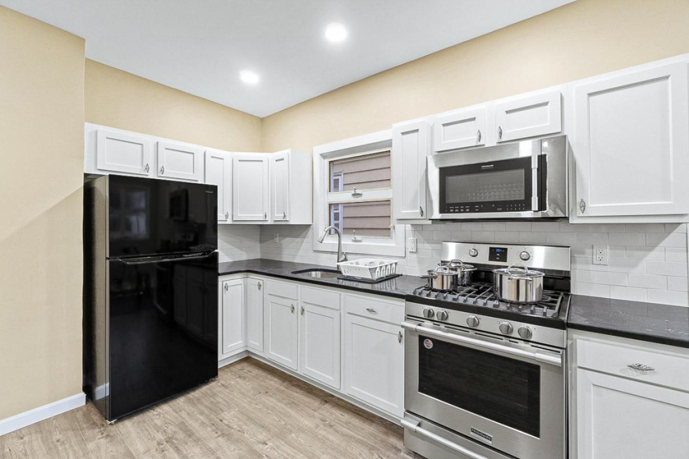 Urban Duplex Nwr Nyc Games Holiday home New York