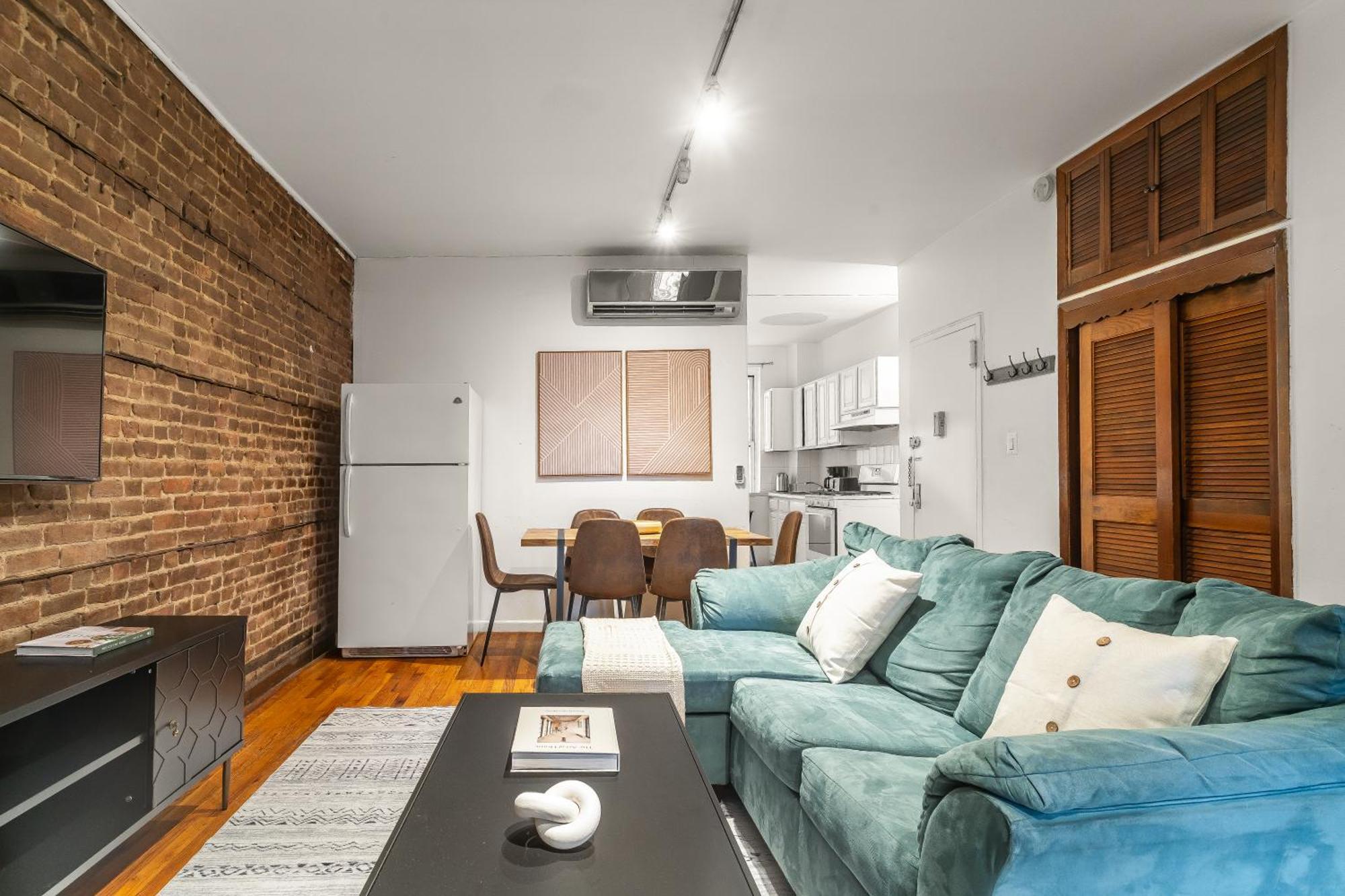 Apartment Cozy 3bd Walk To Empire State & Times Sq!