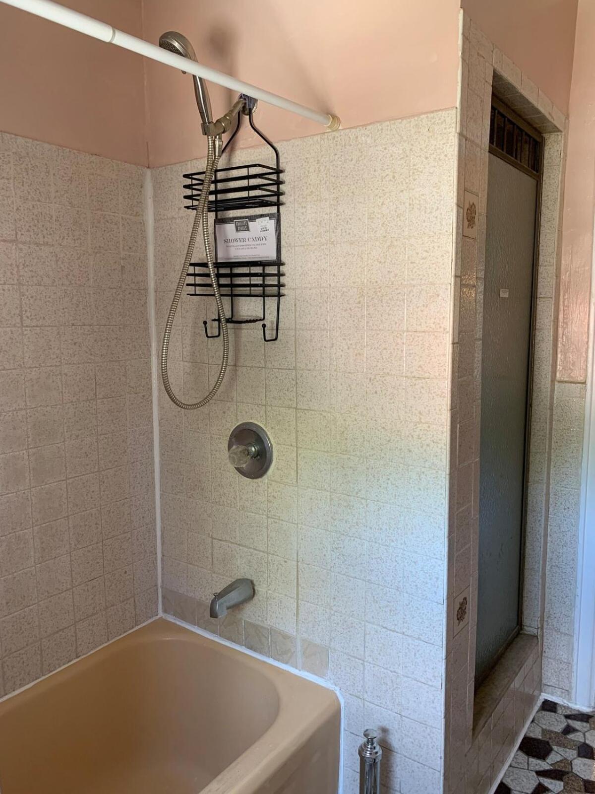 Homestay Cheerful 2 Bed In Heart Of Queens New York