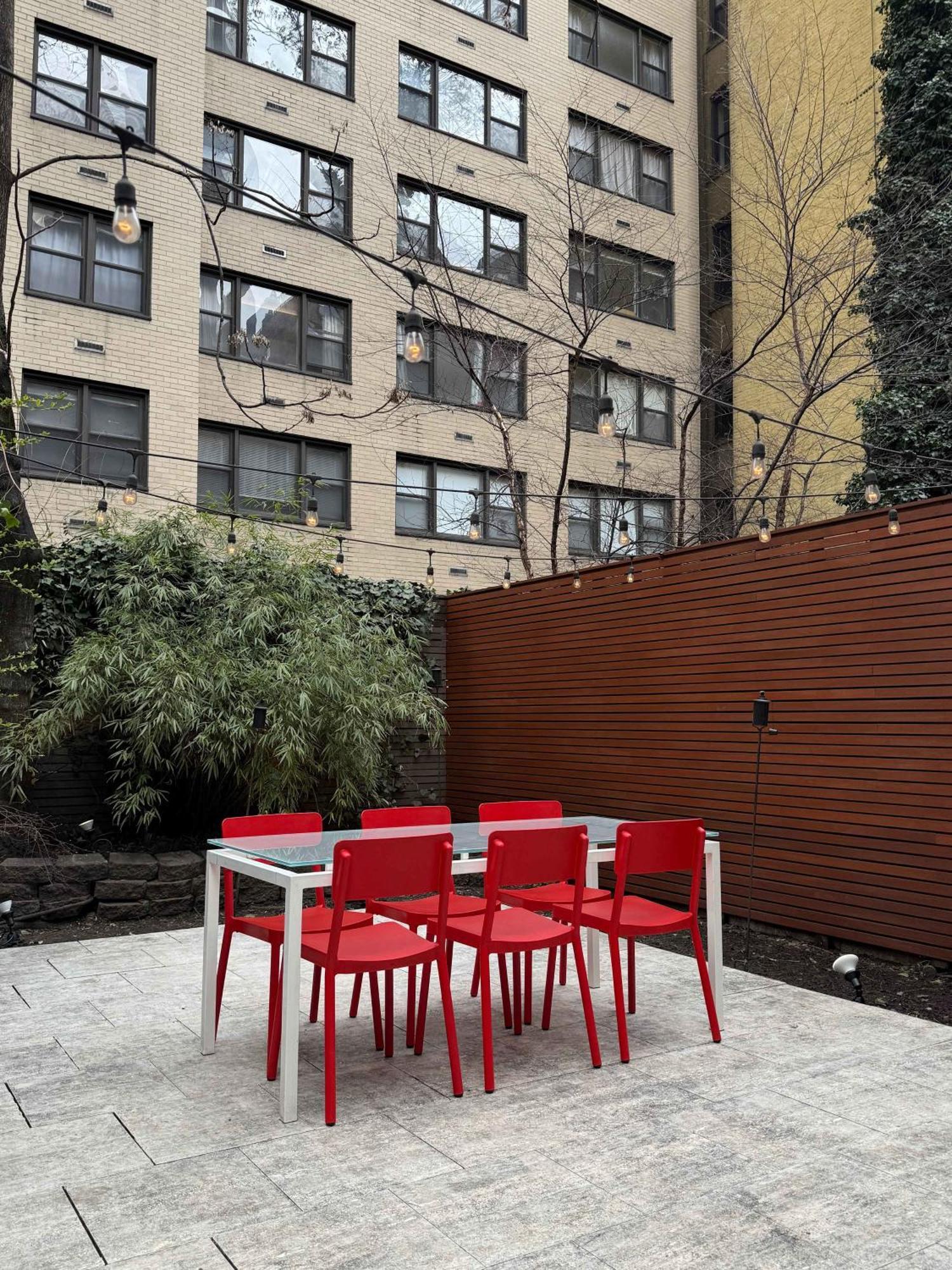 Private Beautiful Townhome W Zen Garden
