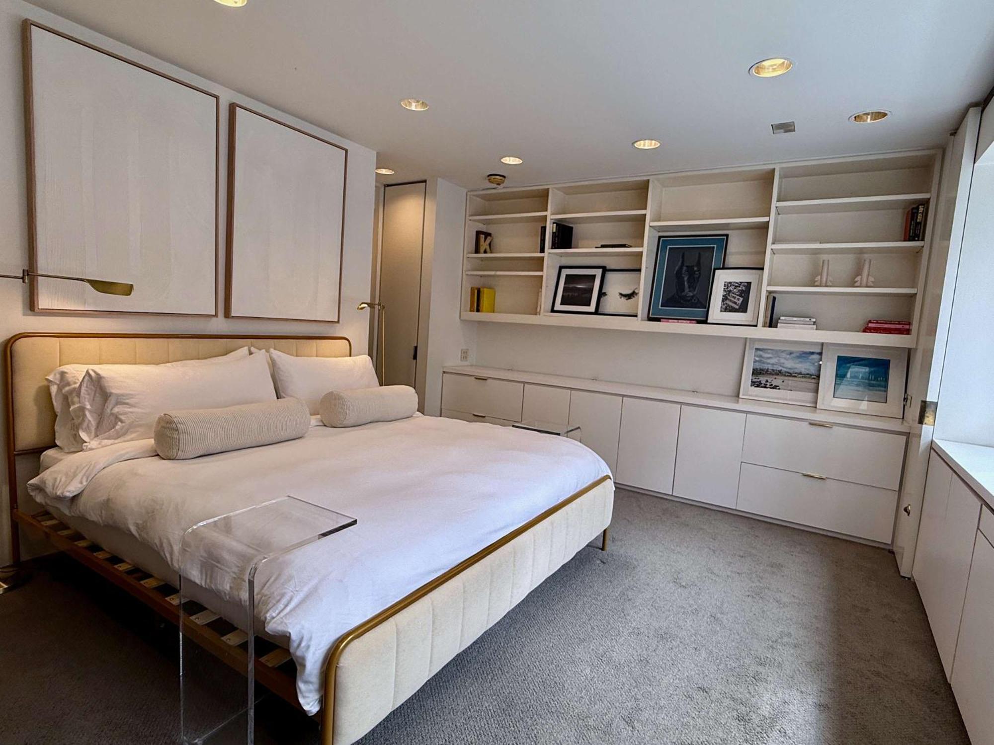 Private Beautiful Townhome W Zen Garden Holiday home