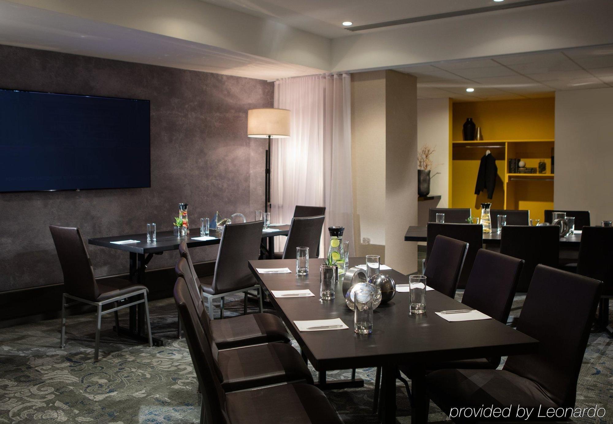 Renaissance Times Square By Marriott Hotel 4*