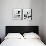 Manhattan New York City Rooms