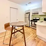 Nicestay Bed & Breakfast