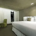 Shoreham Hotel