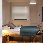 Cosy Apartment In Cobble Hill