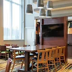 Fairfield Inn & Suites By Marriott New York Queens/Fresh Meadows