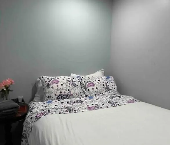 1 Short Stay Room