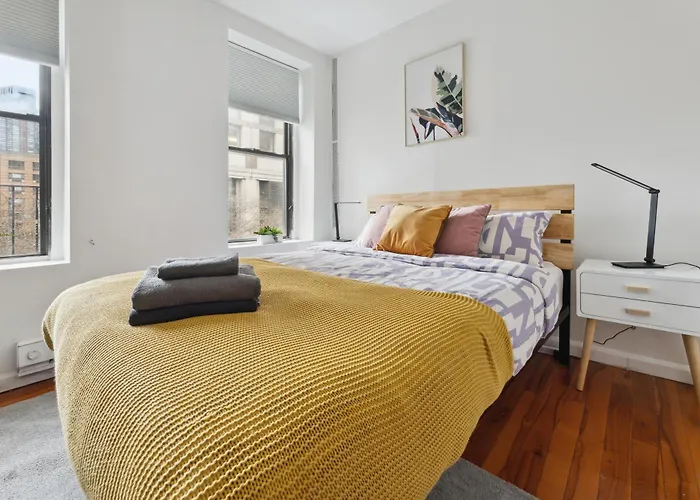 Unique 2Bd Apartment In Perfect Location Next To Time Square