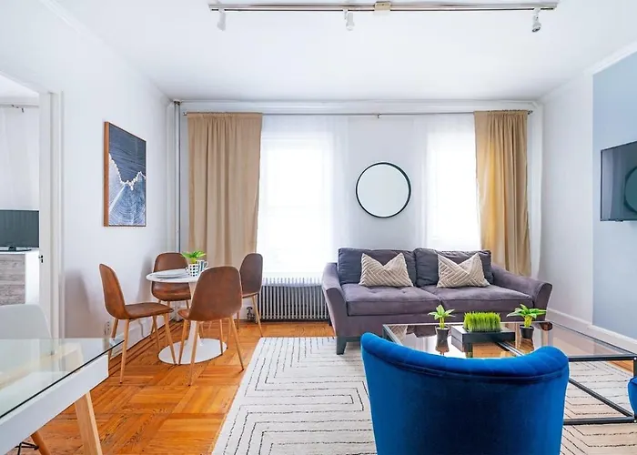 61-3C Renovated 2Br Sleeps 5 Prime Upper East