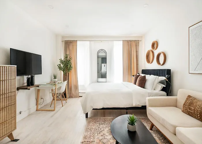 1597-4 Brand New Studio Prime Ues W&D Walk To C Park