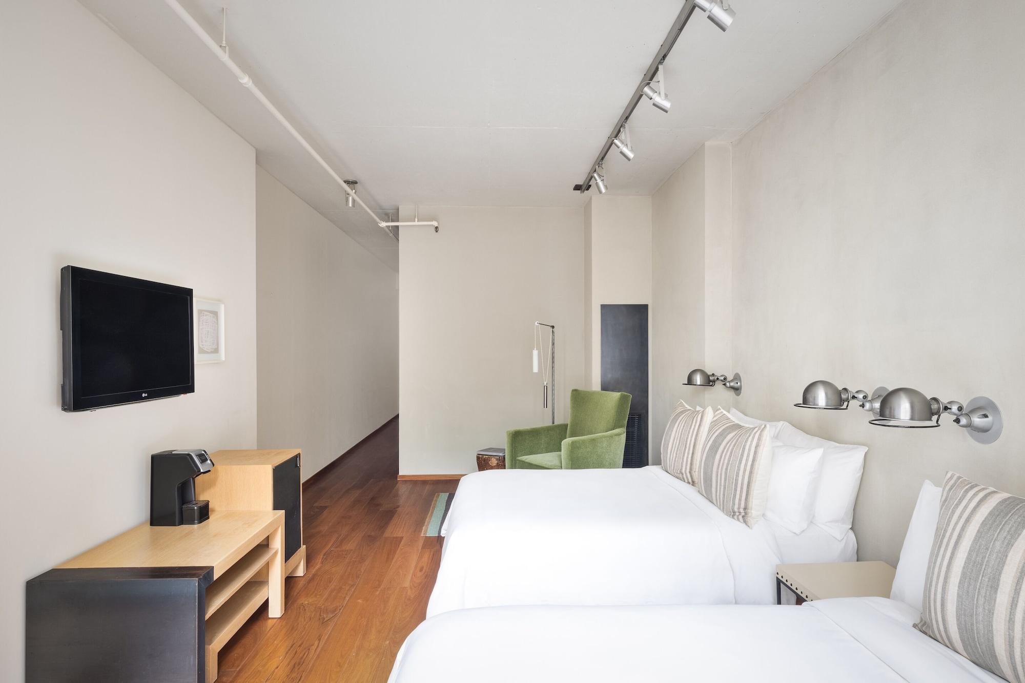 Chambers Powered By Sonder Hotel New York