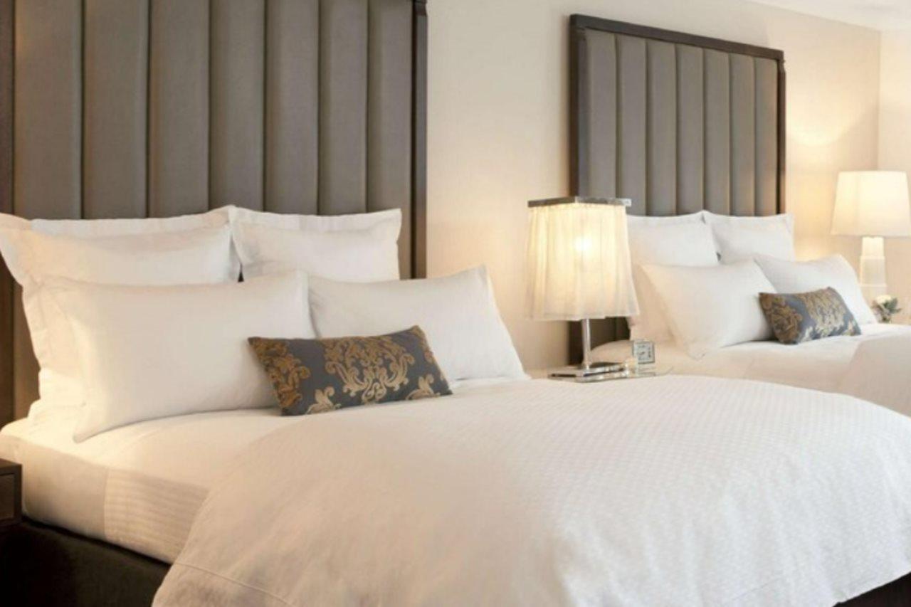 The Surrey Hotel 5*