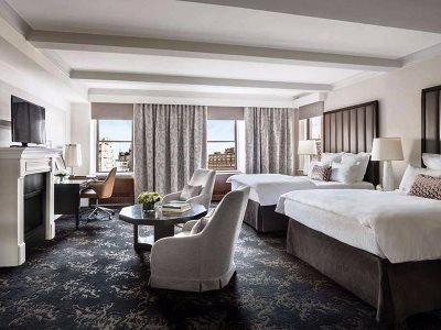 Hotel The Surrey